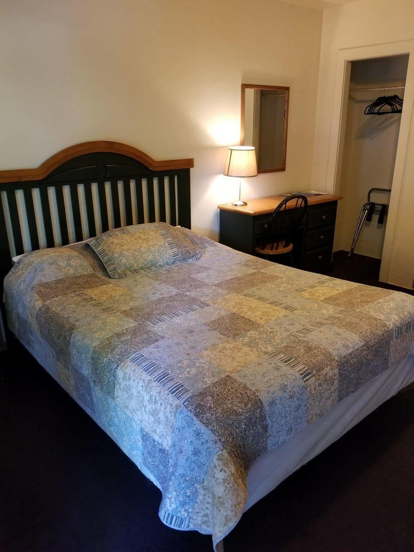 Manor Motel Ashland Bagian luar foto