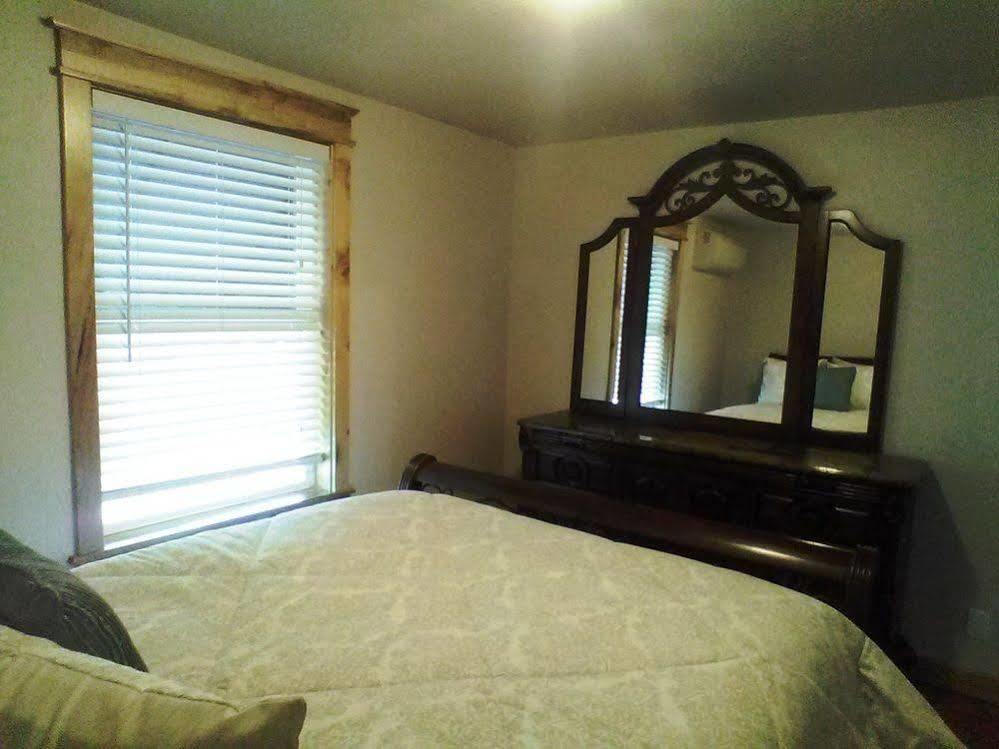 Manor Motel Ashland Bagian luar foto